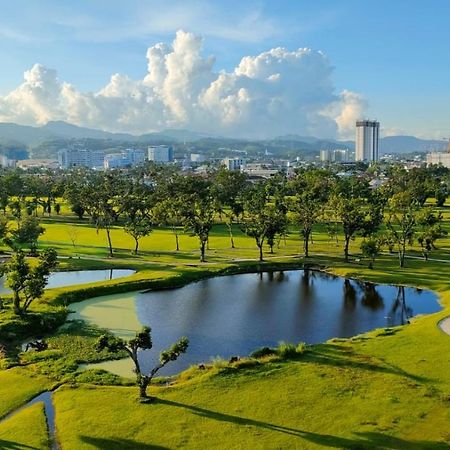 Dreamy 2Br Condo, With A Golf Course View Cebu Buitenkant foto