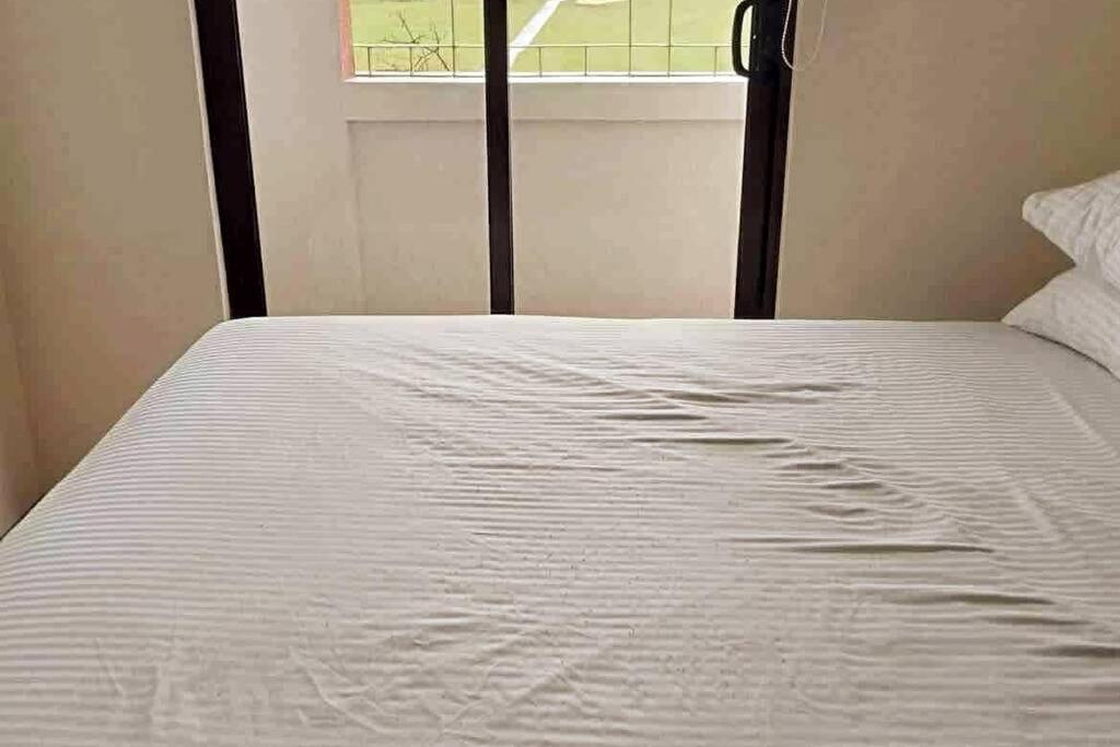 Dreamy 2Br Condo, With A Golf Course View Cebu Buitenkant foto
